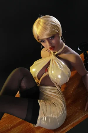 Madelyn is a highly distinctive Standing Big Breast Doll at 158cm tall. Her Black skin tone and Big Breast figure are supported by a durable internal skeleton with a full Standing Function. This Standing Big Breast Doll offers a realistic and stable posing experience.