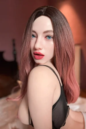 [US STOCK] 157cm / 5.15 ft Curvy Silicone Love Doll - Sola Realistic